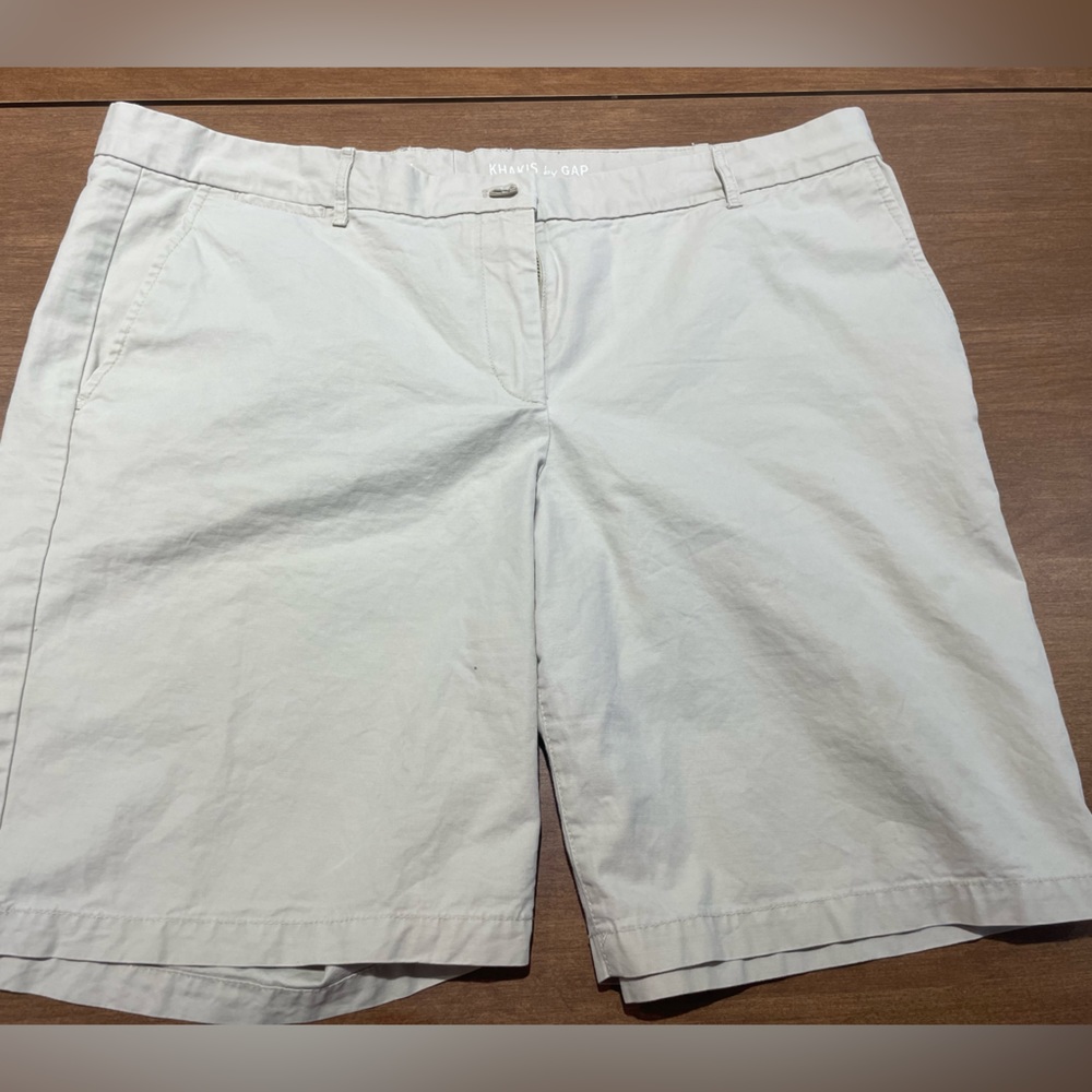 Gap Shorts